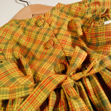 Load image into Gallery viewer, Dress with curled sleeve Western style