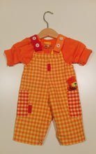 Load image into Gallery viewer, Dungaree in orange plaid pattern with pockets