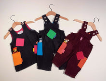 Load image into Gallery viewer, Trapeze Dress in corduroy with patches or pockets