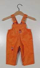 Load image into Gallery viewer, Dungaree in corduroy