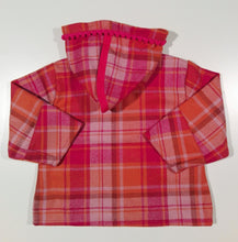 Load image into Gallery viewer, Feminine Jacket in wool