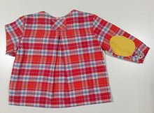 Load image into Gallery viewer, Shirt in flanel with patches on the sleeve