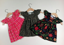 Load image into Gallery viewer, Dress with curled sleeve in corduroy