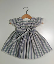 Load image into Gallery viewer, Dress with curled sleeve in cotton with lace and pockets