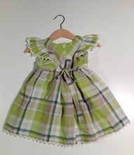 Load image into Gallery viewer, Dress with curled sleeve in linen