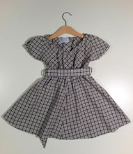 Load image into Gallery viewer, Dress with puffy sleeves and belt
