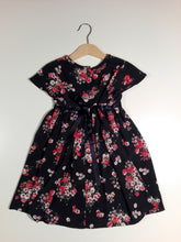 Load image into Gallery viewer, Dress with wavy sleeve in viscose