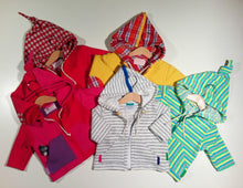 Load image into Gallery viewer, Jacket in warm cotton with hood