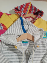 Load image into Gallery viewer, Jacket in warm cotton with hood