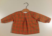 Load image into Gallery viewer, Shirt in flanel with patches on the sleeve