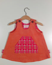 Load image into Gallery viewer, Trapeze Dress in corduroy with patches or pockets