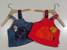 Load image into Gallery viewer, Dress with braces in corduroy