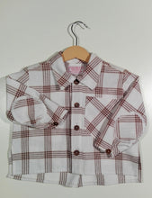 Load image into Gallery viewer, Long-sleeved Shirt in linen
