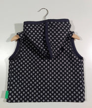 Load image into Gallery viewer, Vest in wool