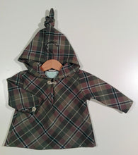 Load image into Gallery viewer, Shirt in flanel with patches on the sleeve