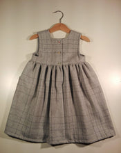 Load image into Gallery viewer, Dress without sleeve in Wool