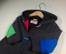 Load image into Gallery viewer, Dress with long sleeves with hood