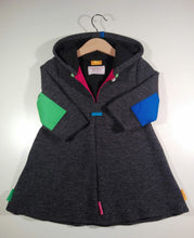 Load image into Gallery viewer, Dress with long sleeves with hood