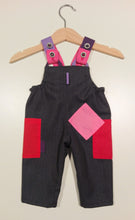 Load image into Gallery viewer, Dungaree in wool
