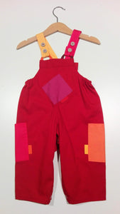 Dungaree in cotton with colored patches