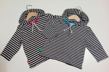 Load image into Gallery viewer, Long-sleeved striped sweater with hood
