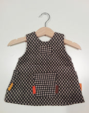 Load image into Gallery viewer, Trapeze Dress in wool with colored buttons
