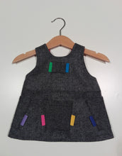 Load image into Gallery viewer, Trapeze Dress in wool with 4 buttons
