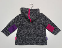 Load image into Gallery viewer, Long-sleeved sweater Gray with Pink details
