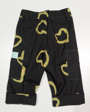 Load image into Gallery viewer, Pant midseason in cotton with hearts
