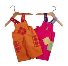 Load image into Gallery viewer, Dungaree in Corduroy Fuchsia
