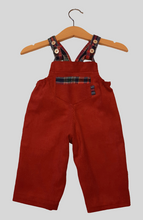 Load image into Gallery viewer, Dungaree in corduroy
