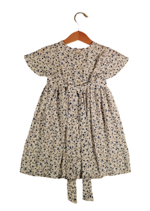 Dress with wavy sleeves White with blue Flowers