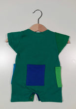 Load image into Gallery viewer, Short onesie in cotton with colored patches
