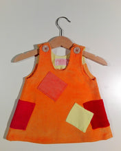 Load image into Gallery viewer, Trapeze Dress in corduroy with patches or pockets
