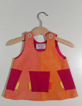 Load image into Gallery viewer, Trapeze Dress in corduroy with patches or pockets
