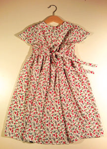 Dress with wavy sleeve, small Flowers