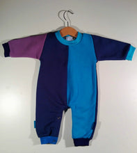 Load image into Gallery viewer, Onesie in warm cotton
